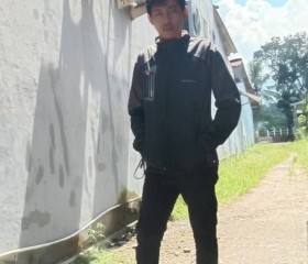 Berkah kucir, 28, Purwokerto