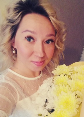 Елена, 33, Россия, Омск