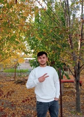 İbrahim, 18, Türkiye Cumhuriyeti, Suşehri