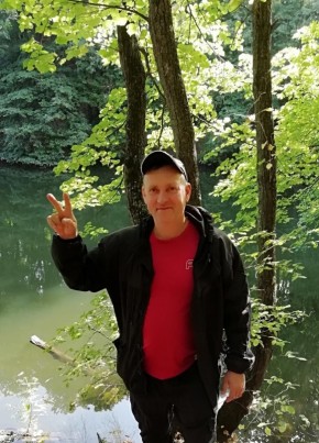 Денис, 51, Россия, Саратов