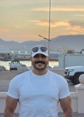 بوب из السيب الجديدة 32 года