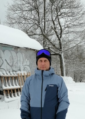Роман из Сергиев Посада 53 года