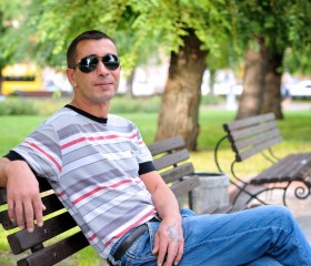 игорь, 47 лет, Волгоград
