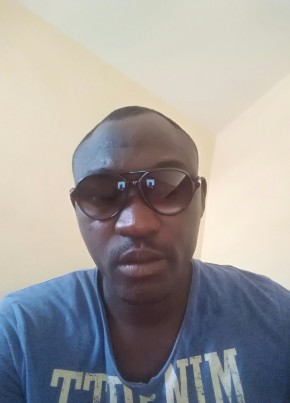 René, 37, République Togolaise, Lomé