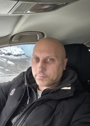 Андрей из Барнаула 45 лет