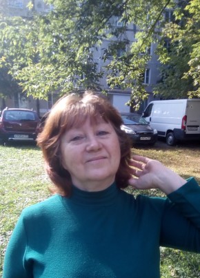 Елена, 63, Россия, Москва