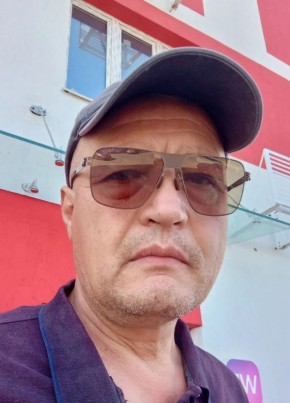 Рустам из Оренбурга 50 лет