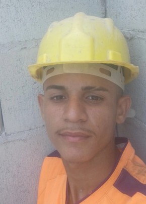 Alex из Codó 23 года