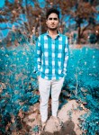 raabe Khan, 18  , Jais