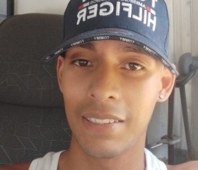 Deivy, 24, Los Teques