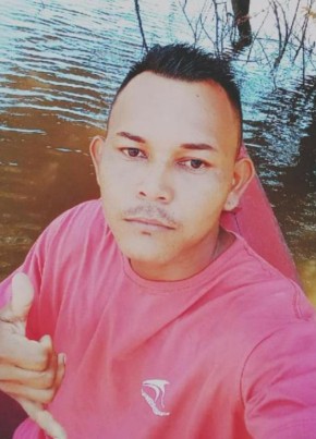 Anderson Oliveir, 30, Brazil, Parintins