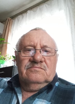 Алексей из Ростова-на-Дону 70 лет
