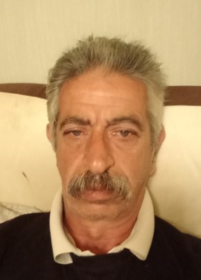 Oganes, 64, Russia, Dzjubga