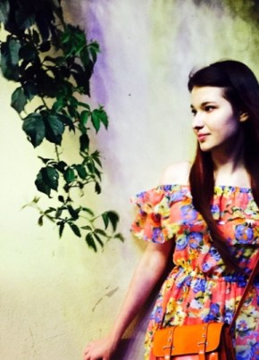 Tina, 28, Russia, Moscow