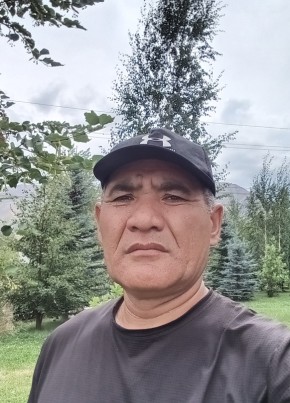Баянбек, 53, Кыргыз Республикасы, Бишкек