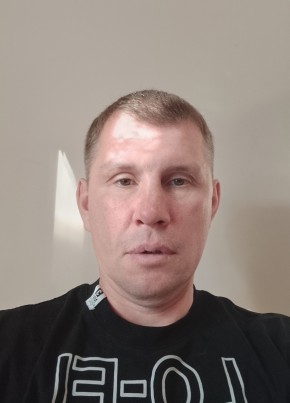 Максим из Медвежьегорска 43 года