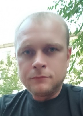 Виталий из Воронежа 38 лет