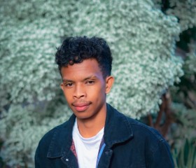 Naxe, 22, Antananarivo