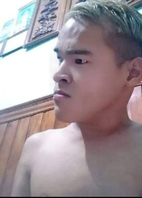 Thân, 31, Công Hòa Xã Hội Chủ Nghĩa Việt Nam, Thành phố Tuy Hòa