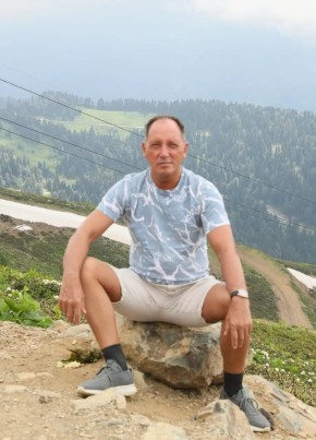 Константин из Омска 54 года
