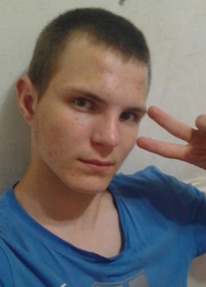 Богдан, 23, Україна, Комишани