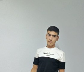 علي, 18, Istanbul