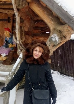 Лора, 56, Россия, Москва