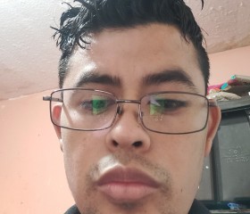 martin, 33, Tijuana