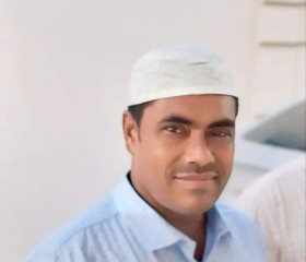 md Sharif, 19, Gafargaon