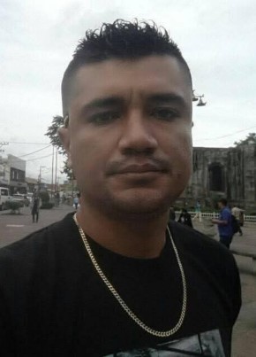 Alejandro из San José (San José) 42 года