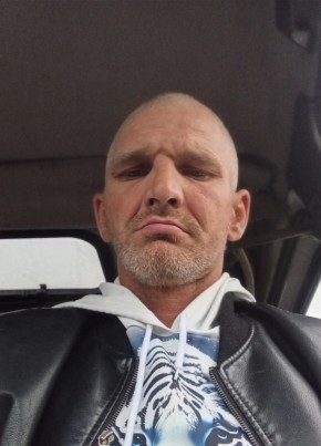 Насенин из Новороссийска 42 года