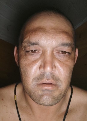 Алишер из Новосибирска 38 лет