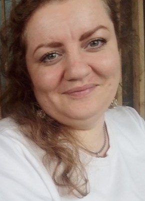 Олеся из Емельяново 37 лет