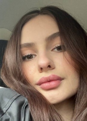 Настя из Краснодара 23 года