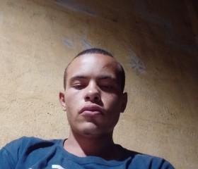 Pedro Henrique, 19, Uberlandia
