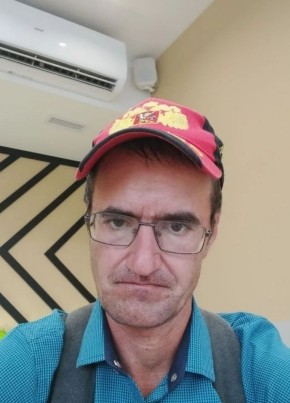 Сергей из Волгограда 41 год