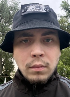 Алексей из Орёла 23 года