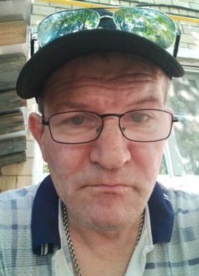Антон из Подольска 48 лет