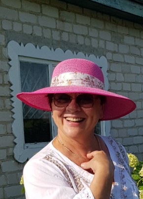 Ирина, 57, Россия, Звенигород