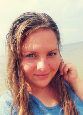 Polina, 33, Russia, Volgorechensk