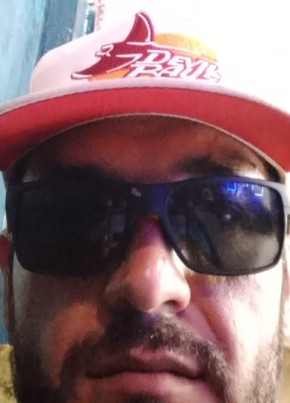 Noe, 31, Mexico, Mazatlan