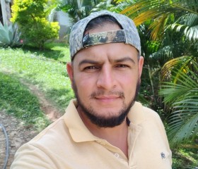 Mateo, 35, Tegucigalpa