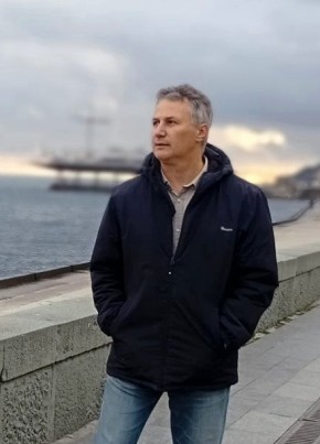Антон из Севастополи 42 года