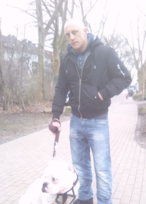 Marcin из Essen (Nordrhein-Westfalen) 42 года