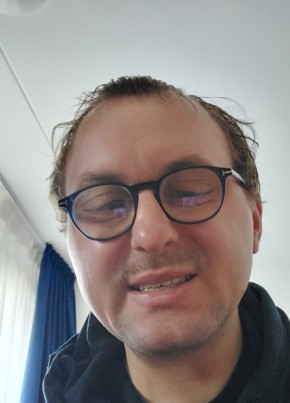 DannyHoeLbeekx, 37, Koninkrijk der Nederlanden, Maastricht