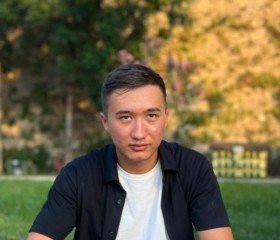 Kushtar, 23, Bishkek
