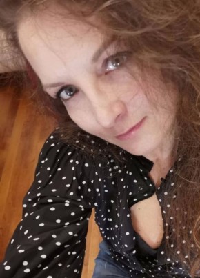 Laure anna из Abidjan 51 год