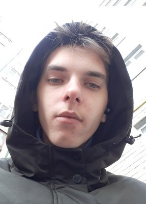 Илья, 22, Россия, Псков
