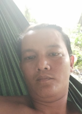 B из Long Xuyên 18 лет