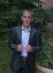 Олег, 39 лет, Алматы